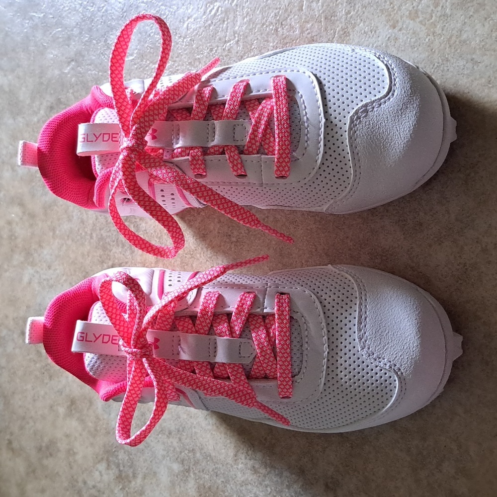 Under Armour girls Jr. 12K Cleets